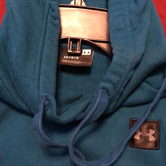 Blue under armor sweatshirt - Picture 2 of 3